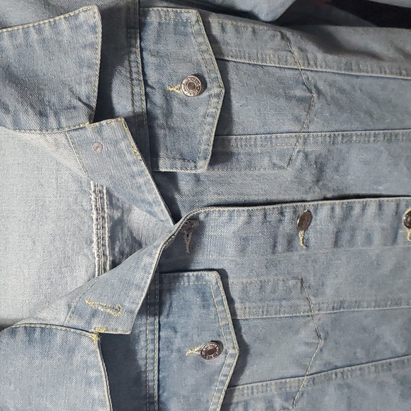 ☆☆☆Jean shirt jacket - Picture 3 of 9